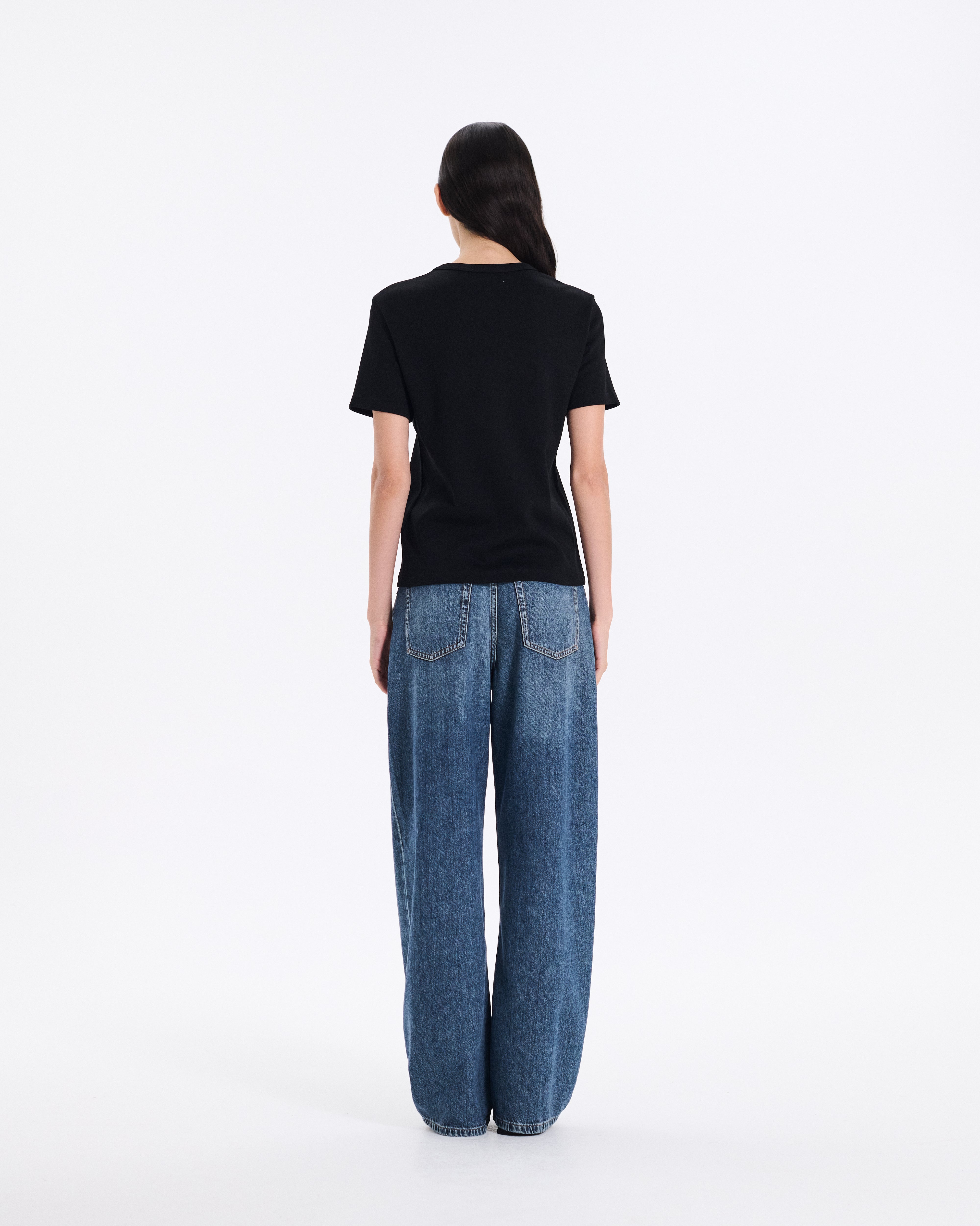 Fine Rib Seamless T-Shirt