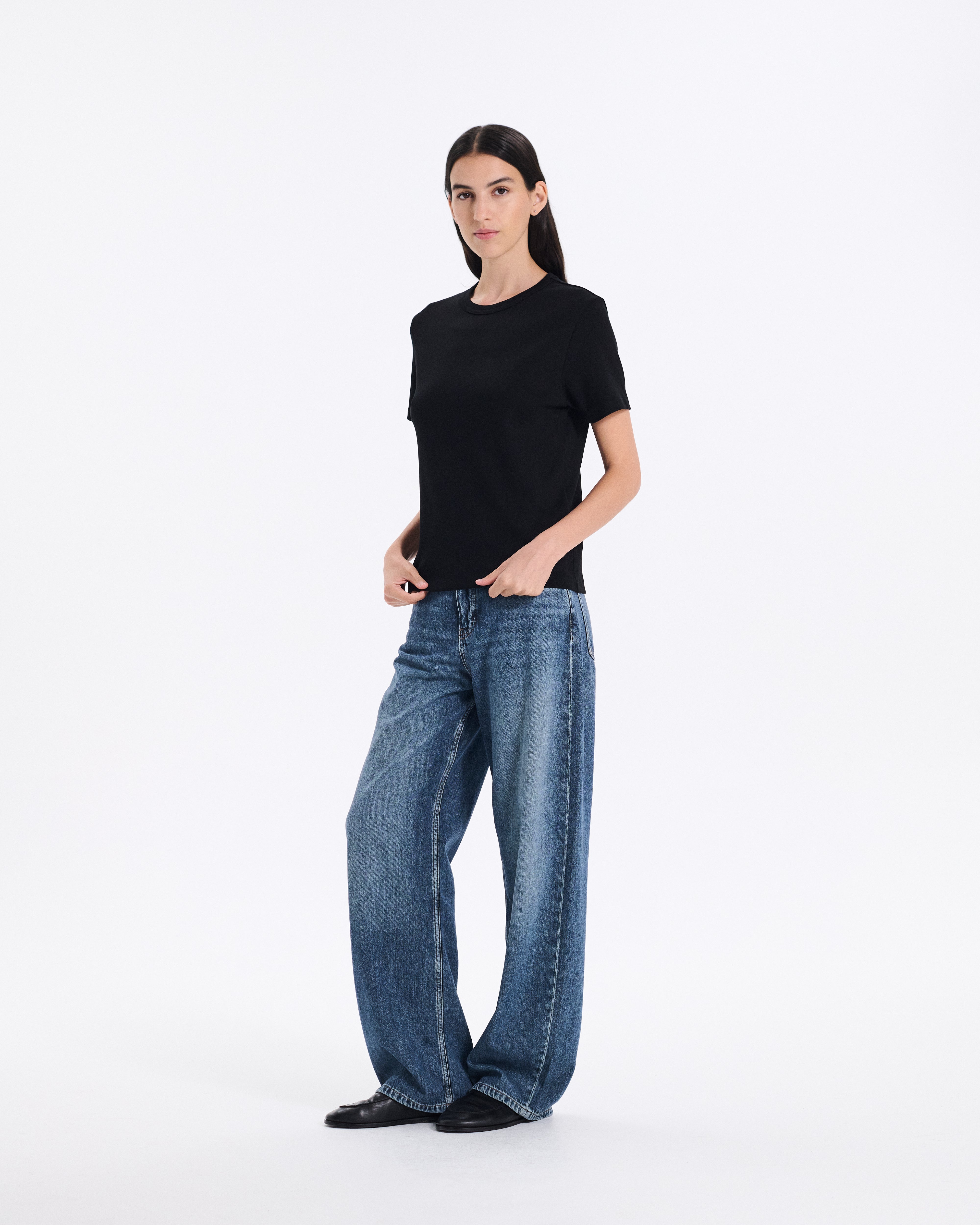 Fine Rib Seamless T-Shirt