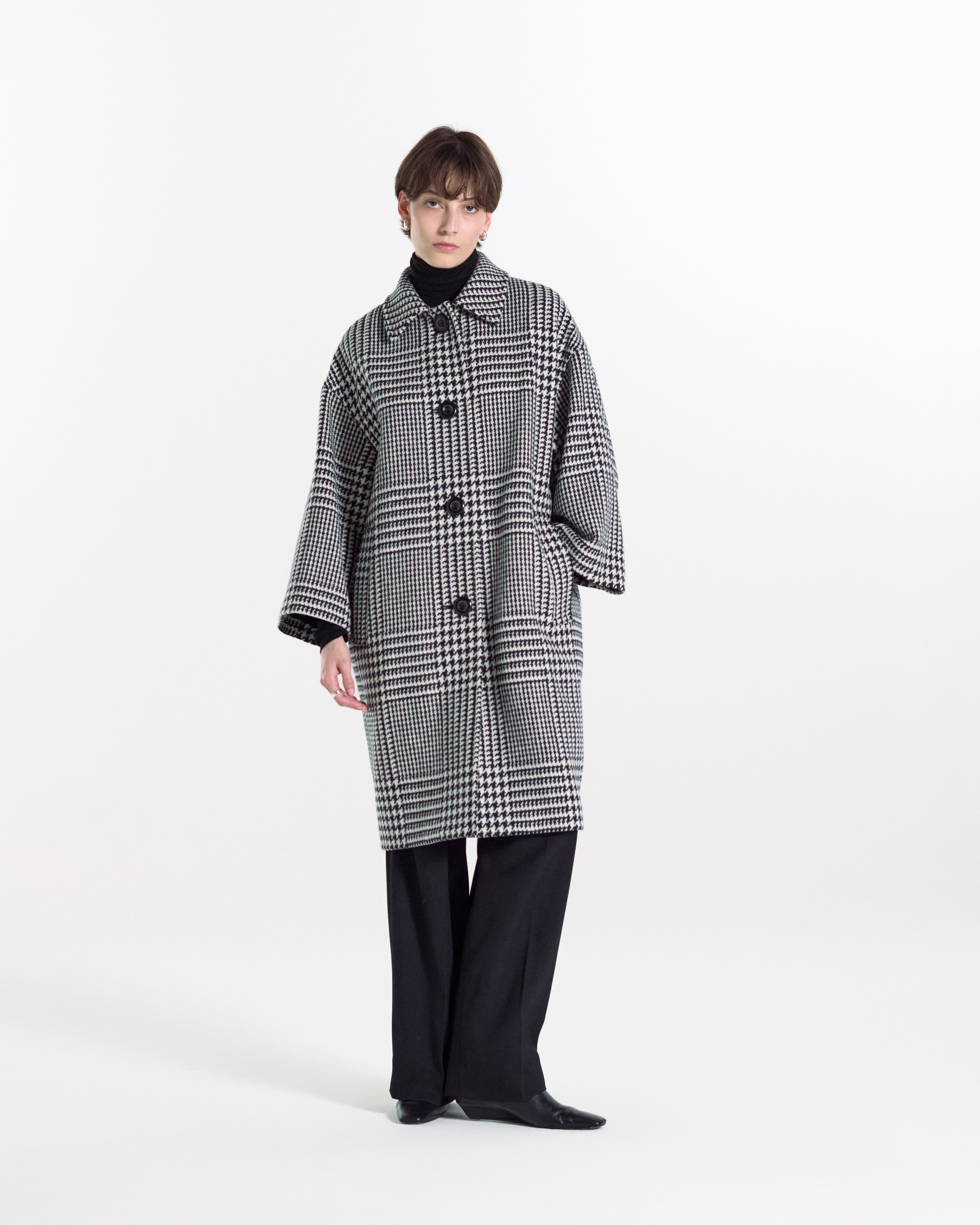 Collin Wool Cropped Sleeve Coat