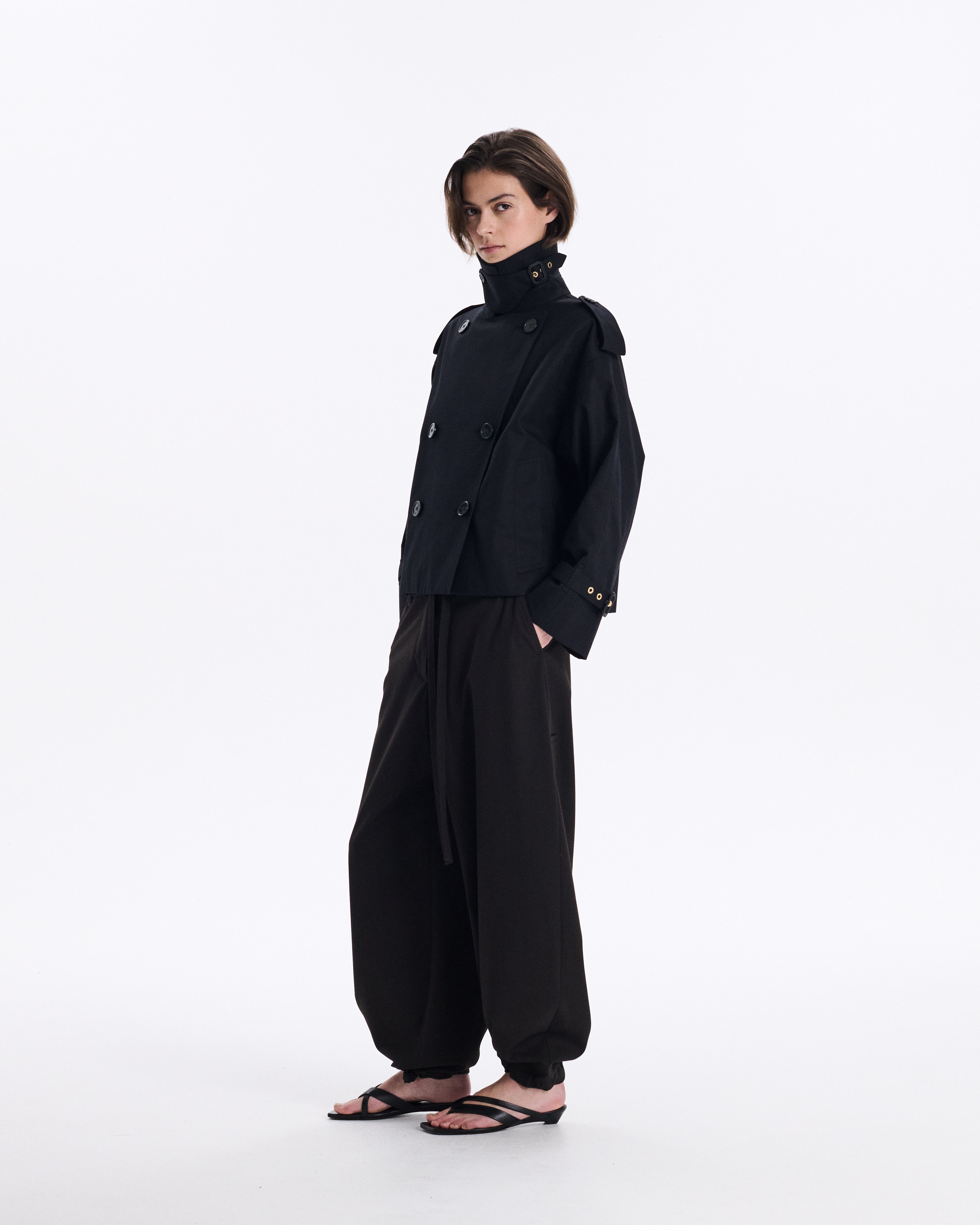 Eyemouth Gabardine Double Breasted Short Trench Coat