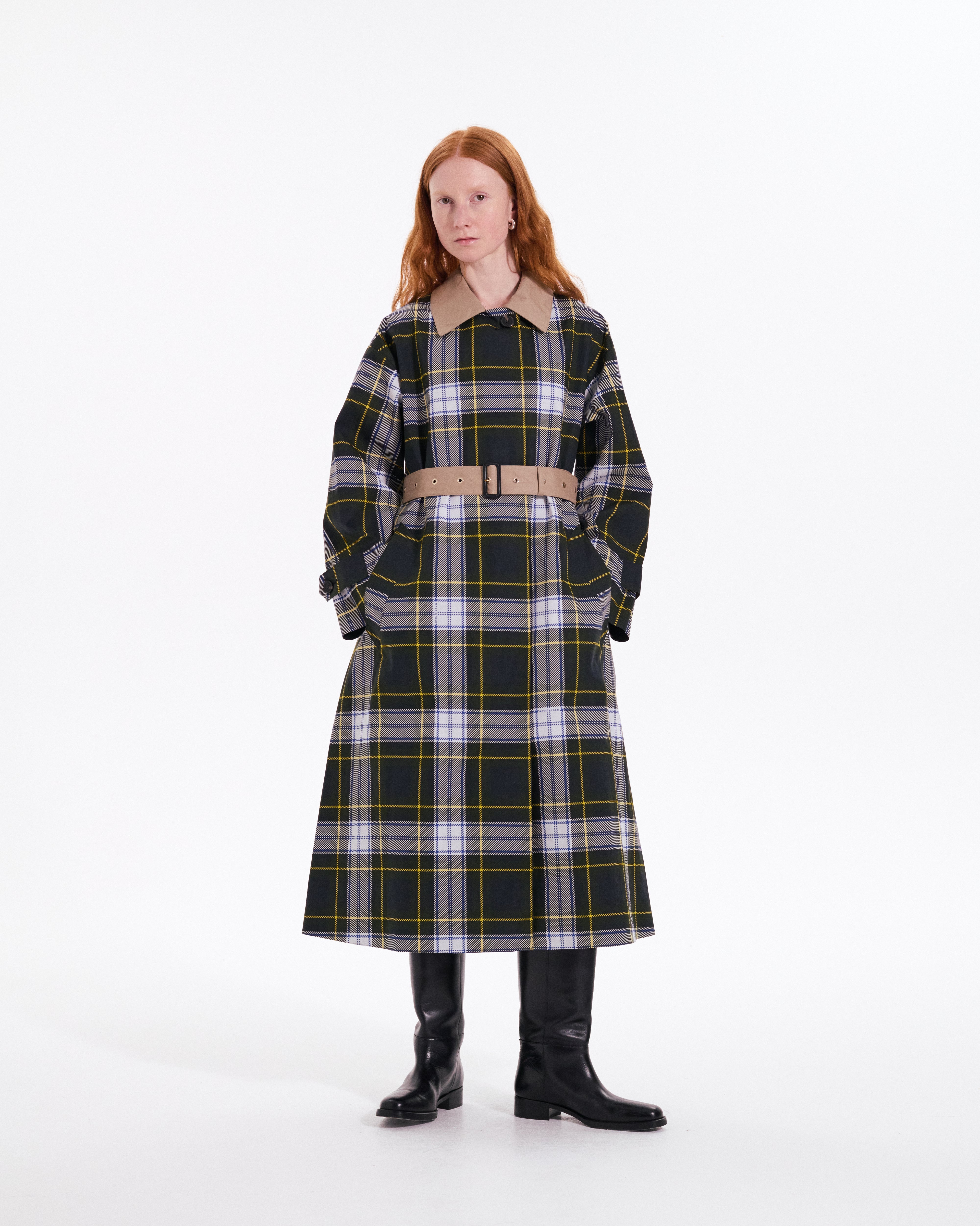 【極美品】BARNEYS NEWYORK トレンチコート ベルテッド 黒 L BARNEYS NEWYORK trench coat ブラック L ブランド 品 通販