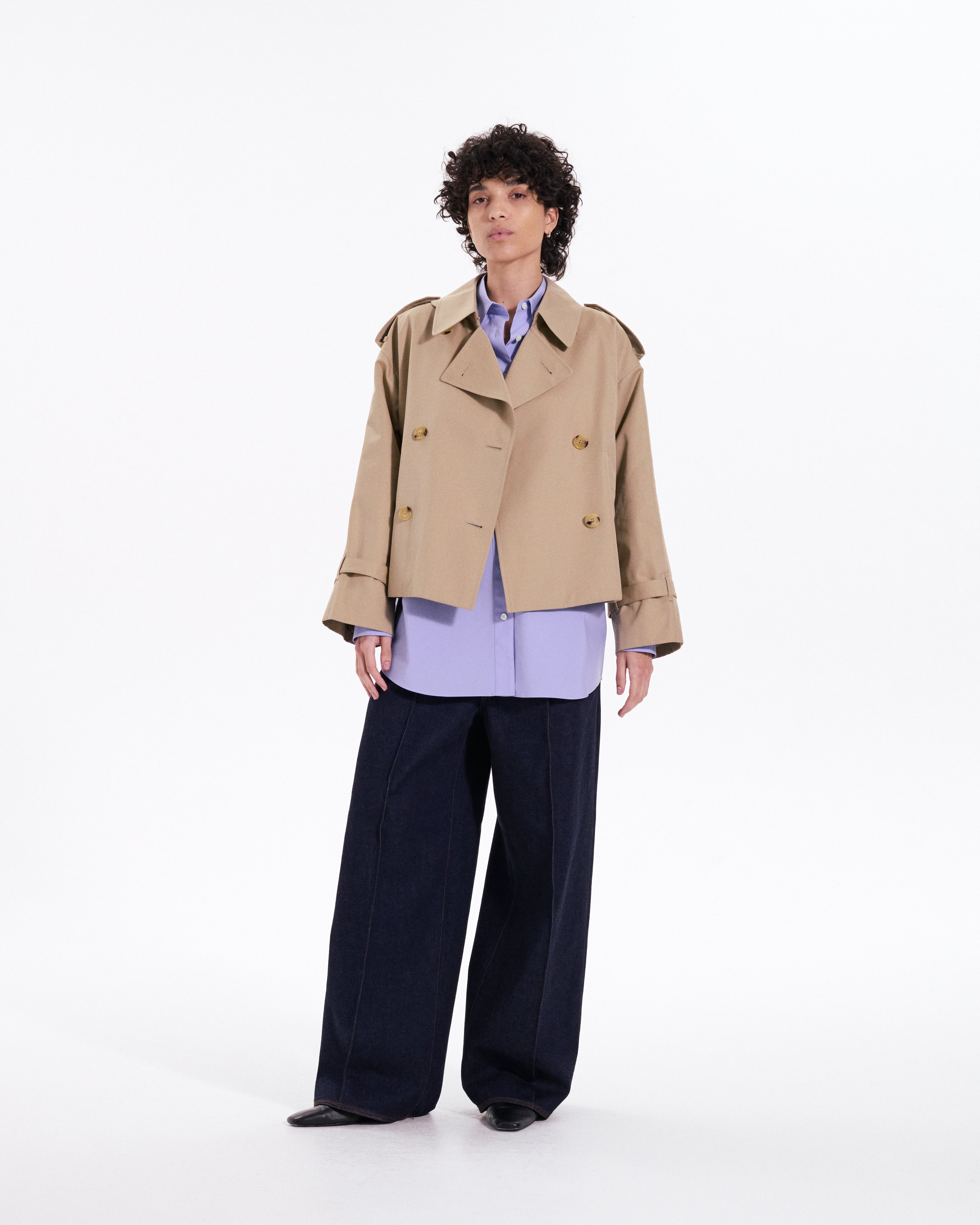 Eyemouth Gabardine Double Breasted Short Trench Coat