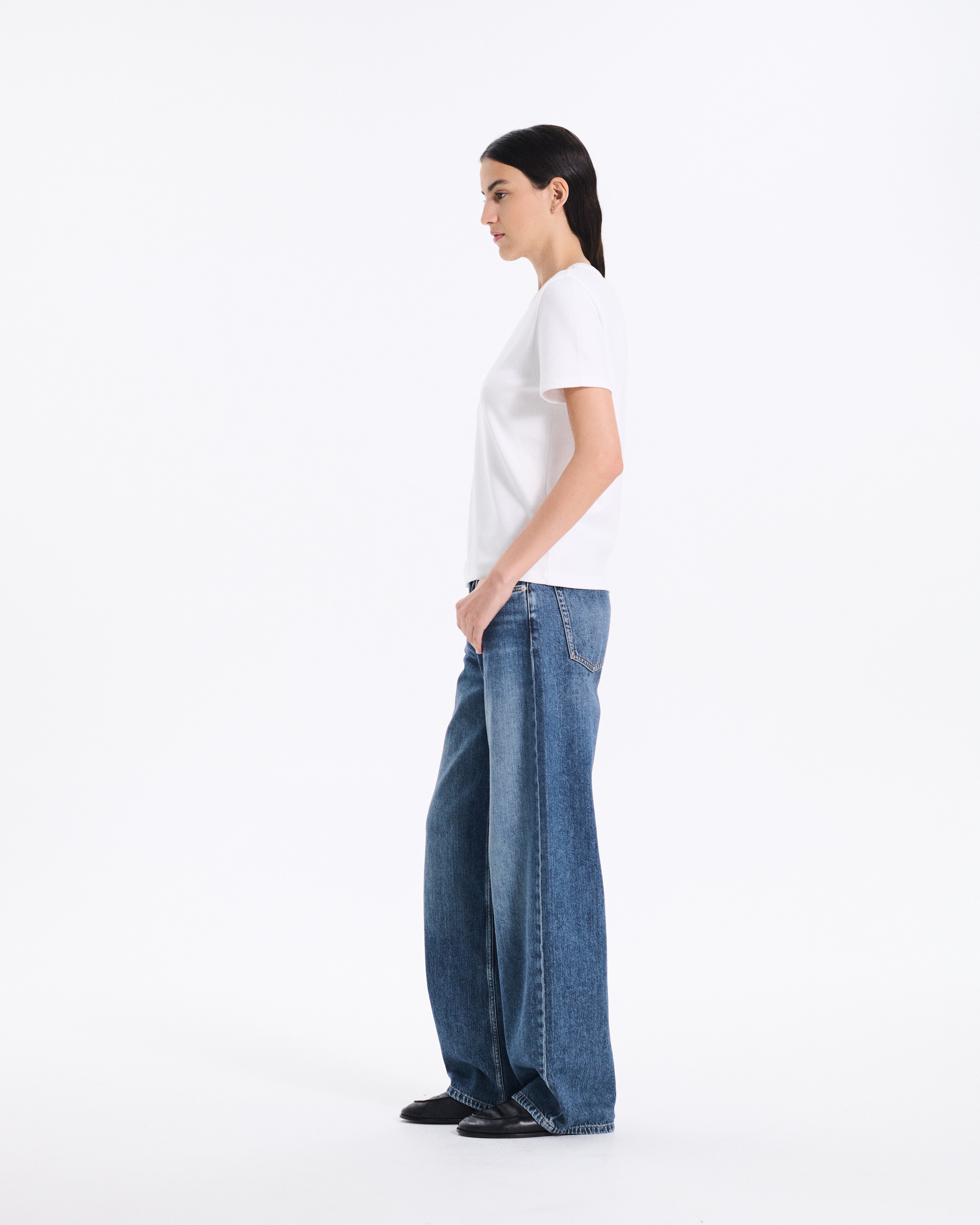 Fine Rib Seamless T-Shirt