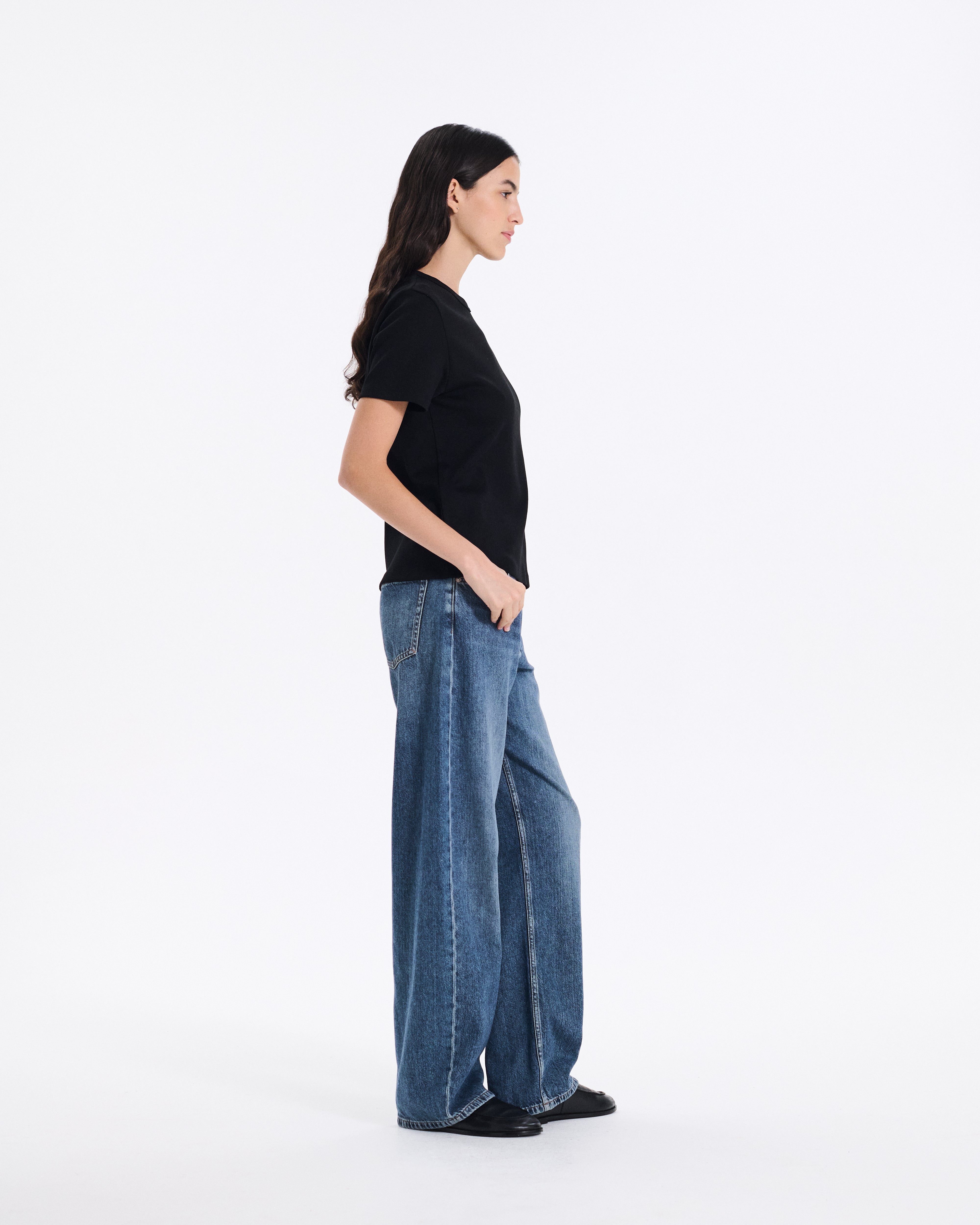 Fine Rib Seamless T-Shirt