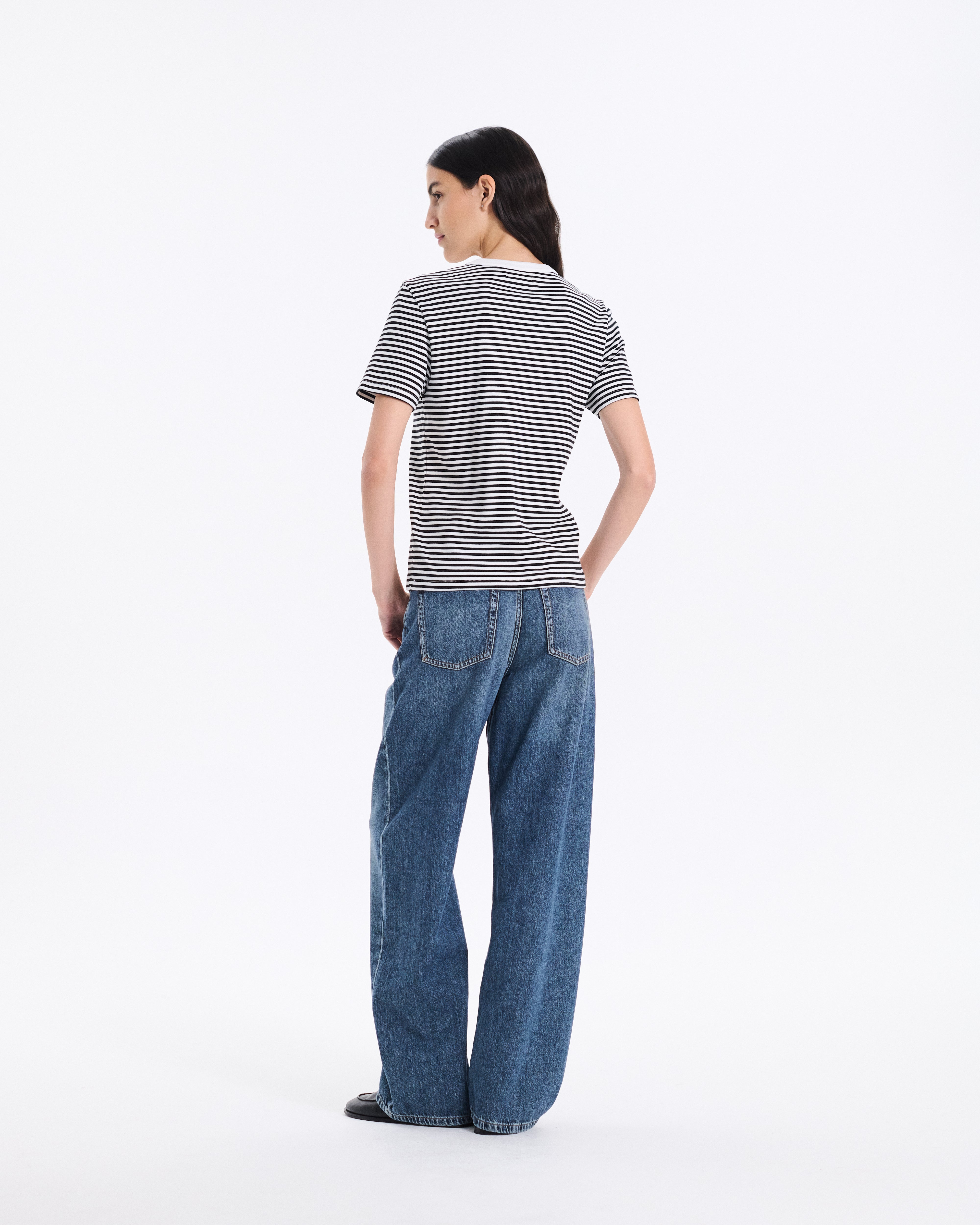 Fine Rib Seamless T-Shirt