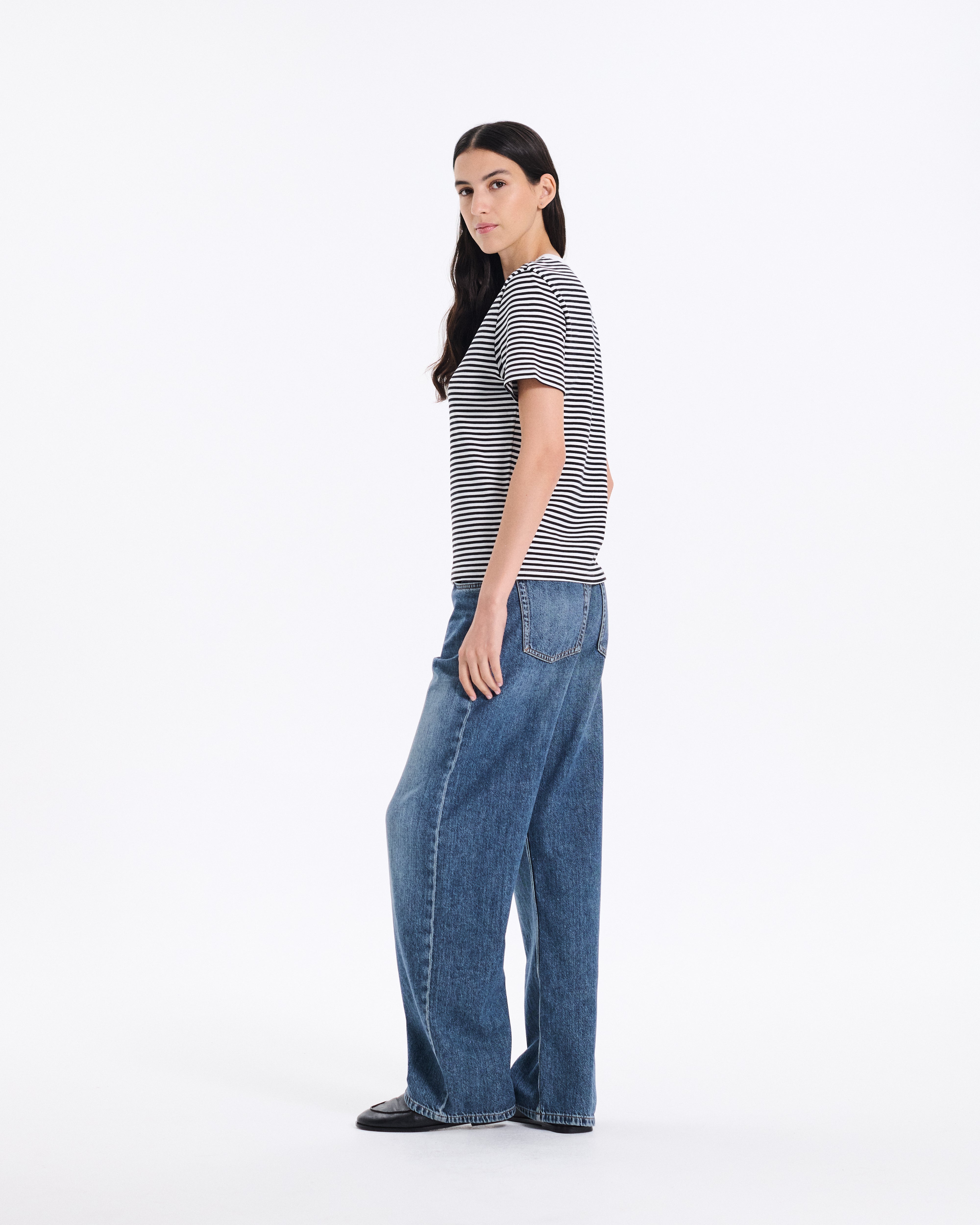 Fine Rib Seamless T-Shirt