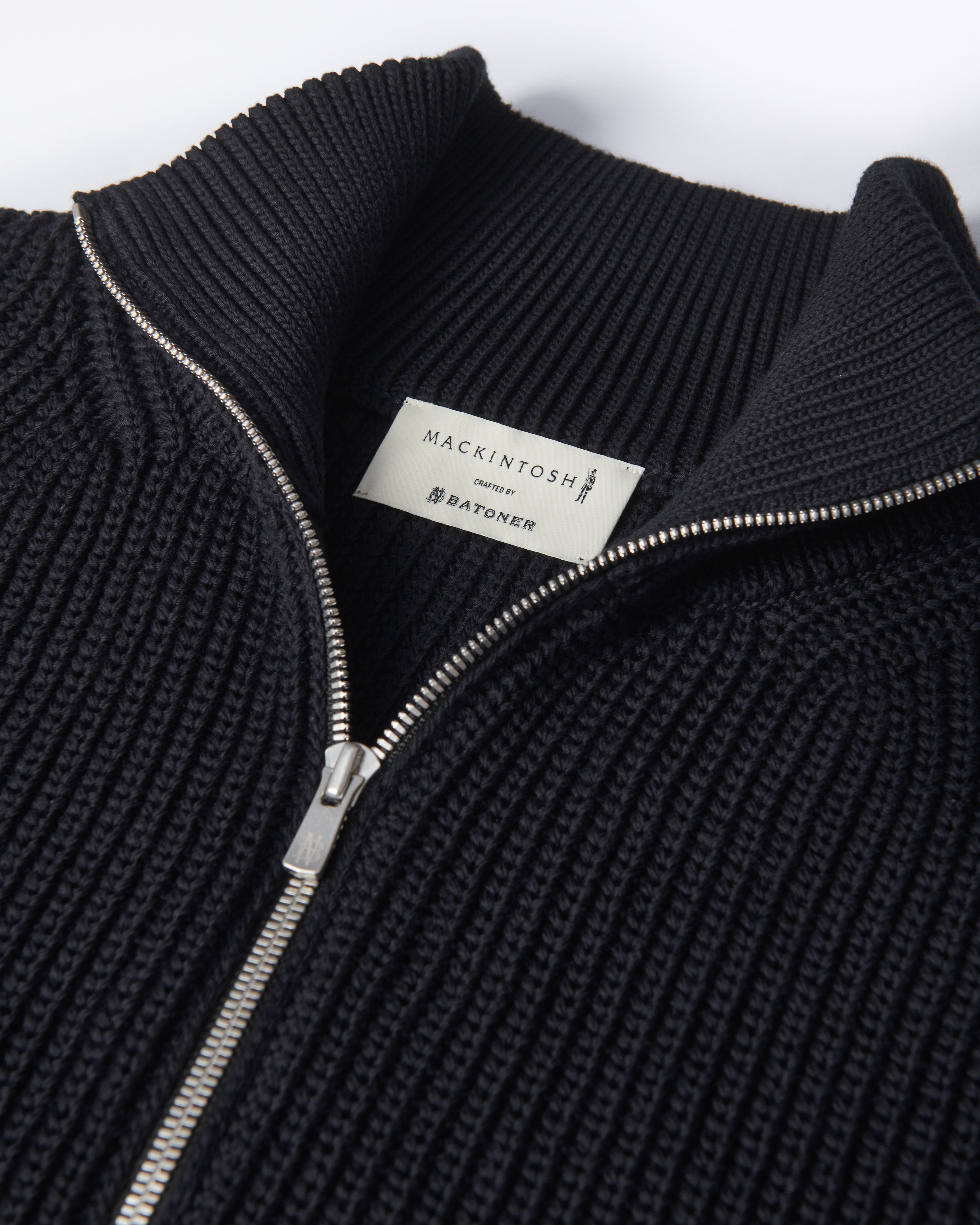 メンズ MACKINTOSH crafted by BATONER ニットベスト – Mackintosh