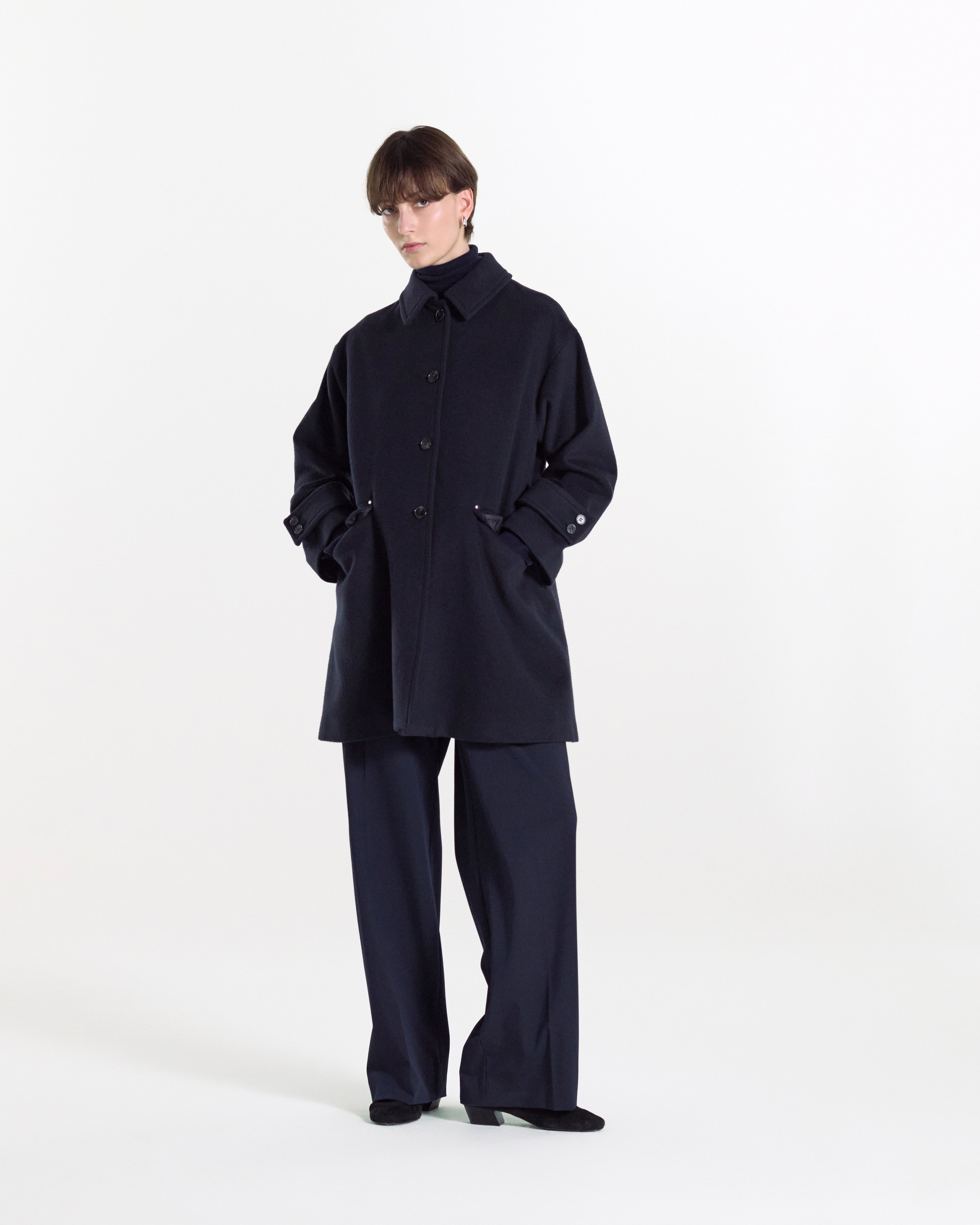 Humbie Slim Cashmere Wool Blend Coat – Mackintosh
