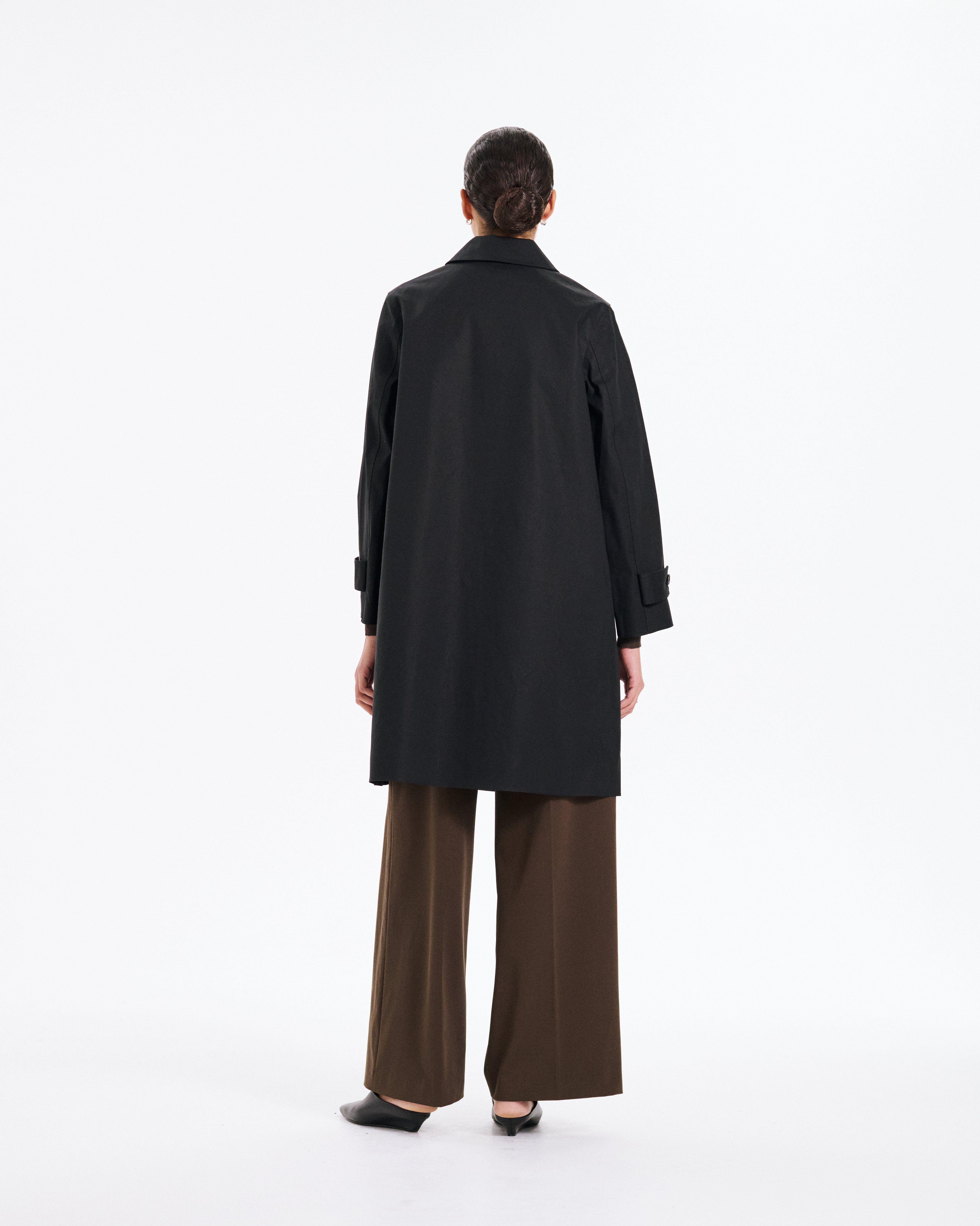 ウィメンズ 2025 秋冬コレクション – Mackintosh