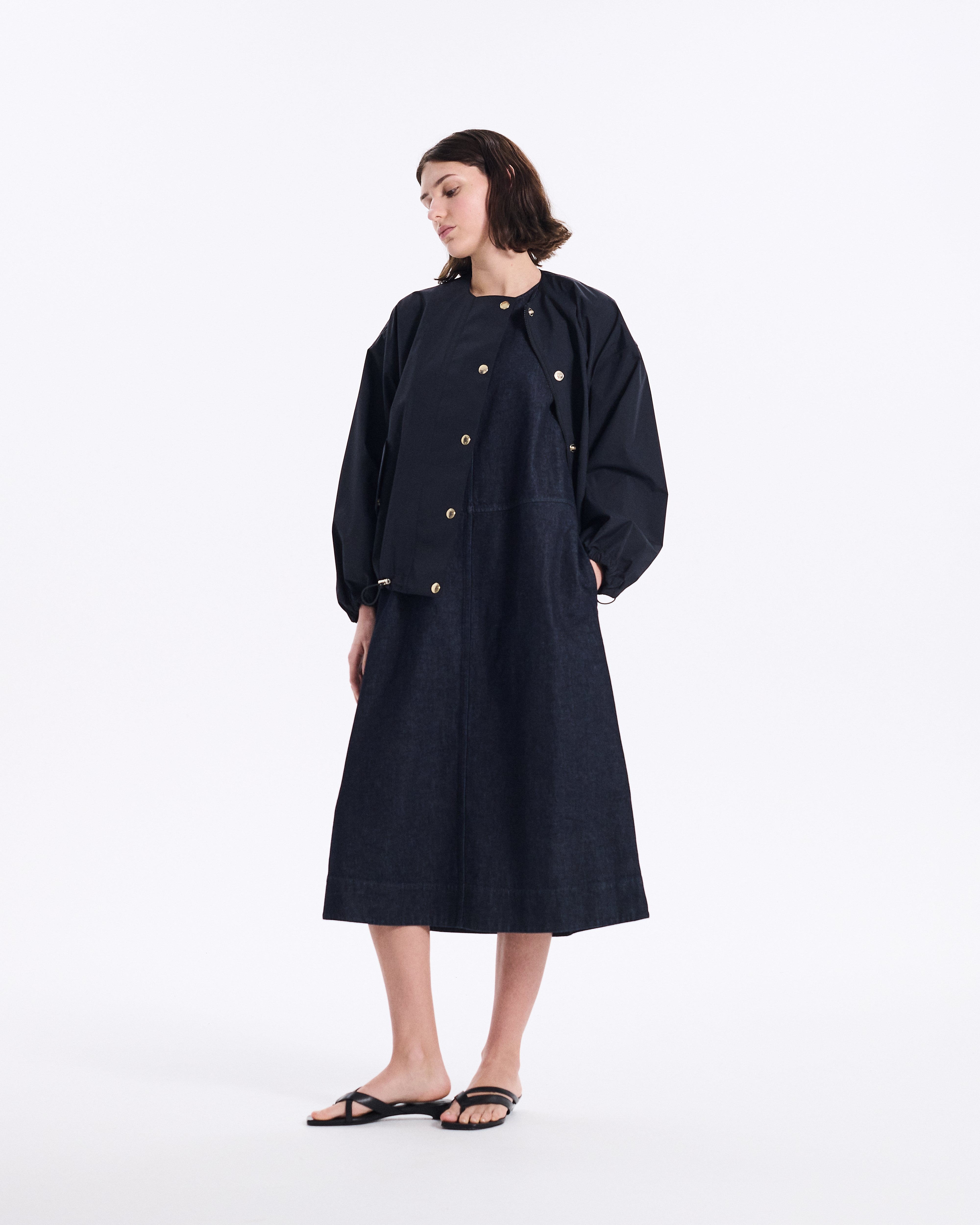 ウィメンズ ウェザーテック スカイ ノーカラーショートパーカ – Mackintosh