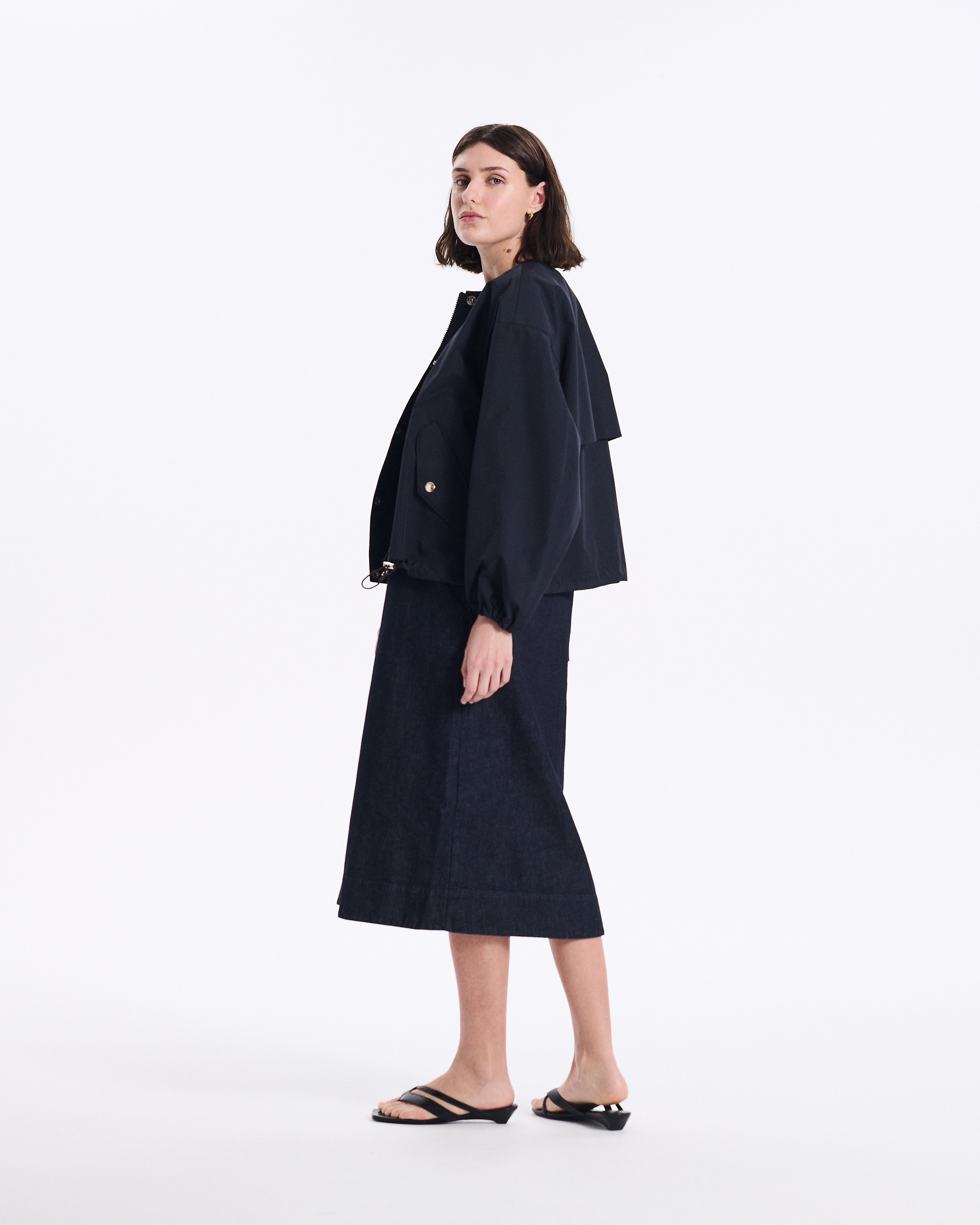 ウィメンズ ウェザーテック スカイ ノーカラーショートパーカ – Mackintosh