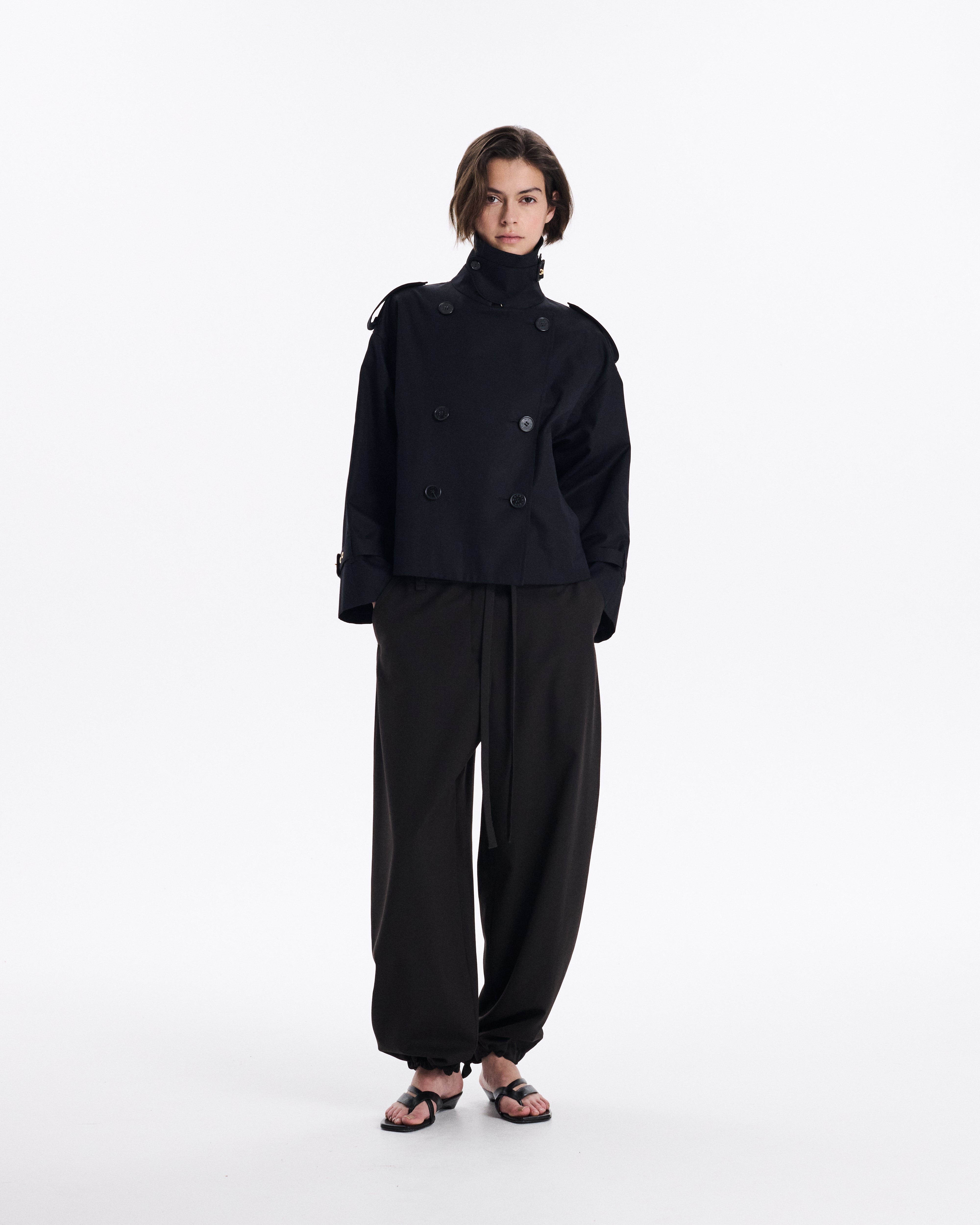 Eyemouth Gabardine Double Breasted Short Trench Coat