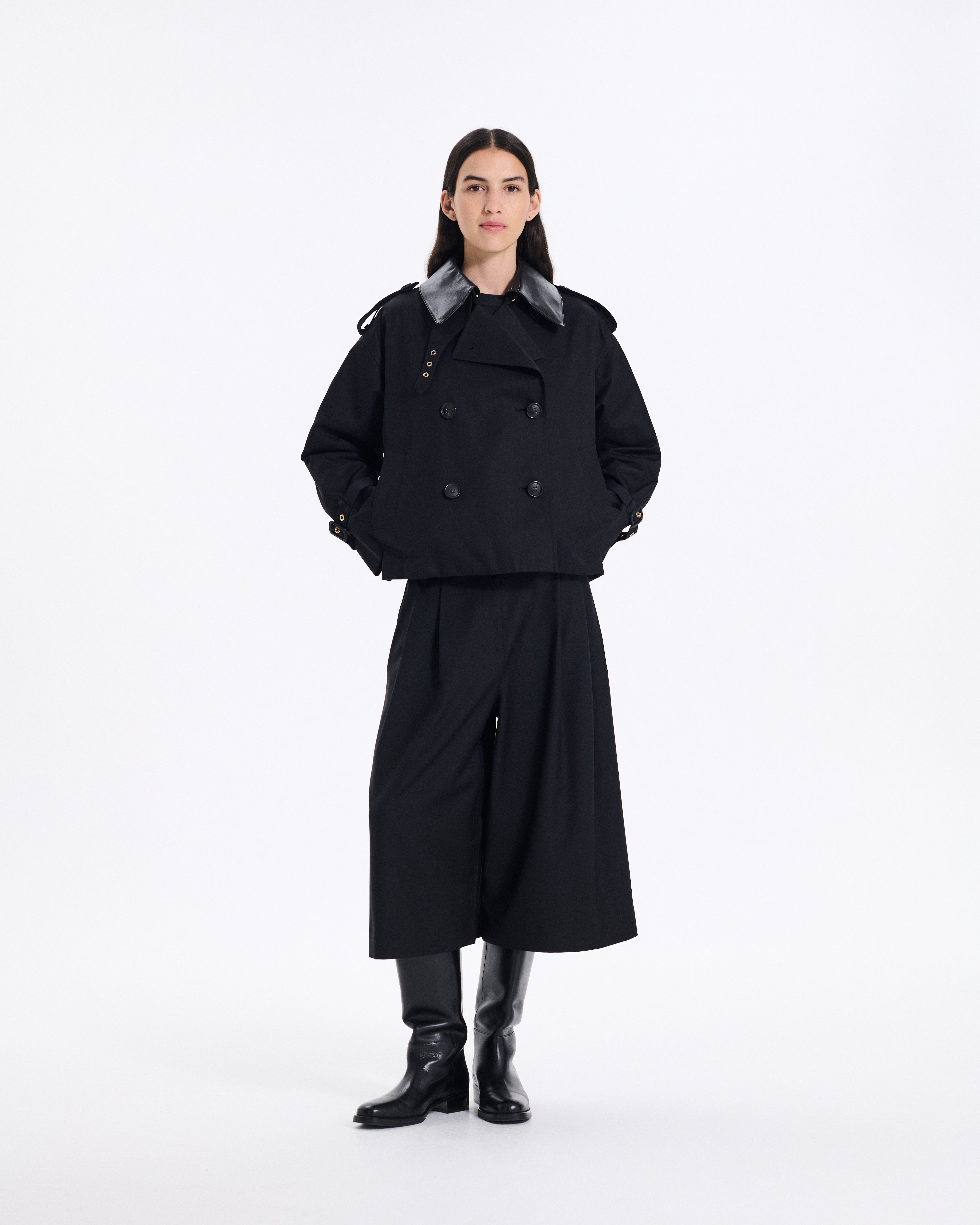 Women's Eyemouth Gabardine Double Breasted Short Trench Coat