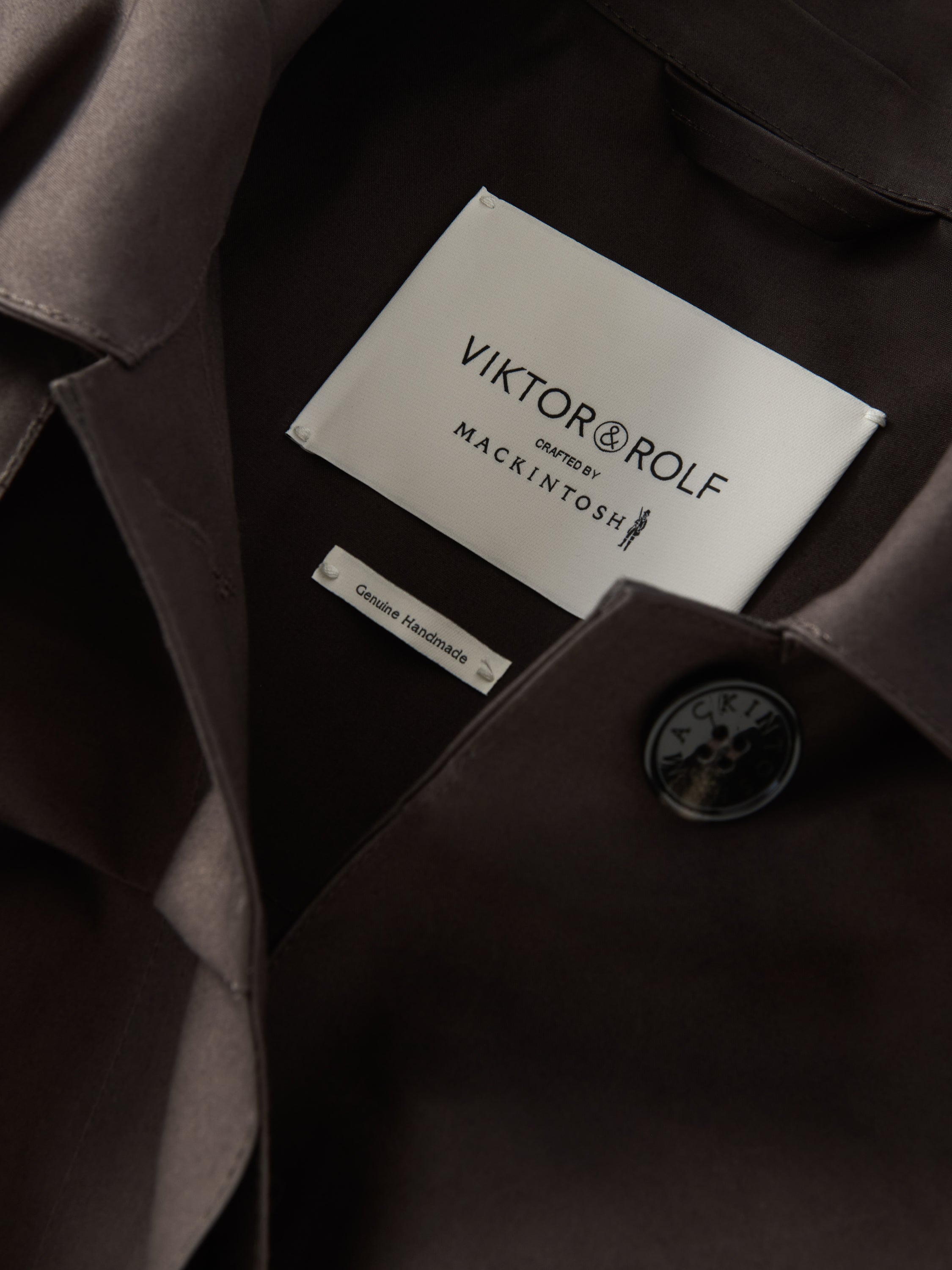 Women's Pleated Pockets Coat – Mackintosh